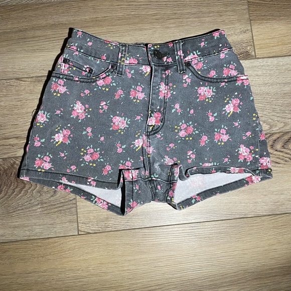 Lightly worn and in great condition - Picture 1 of 2